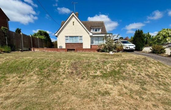 Refurbishment potential in Wethersfield photo